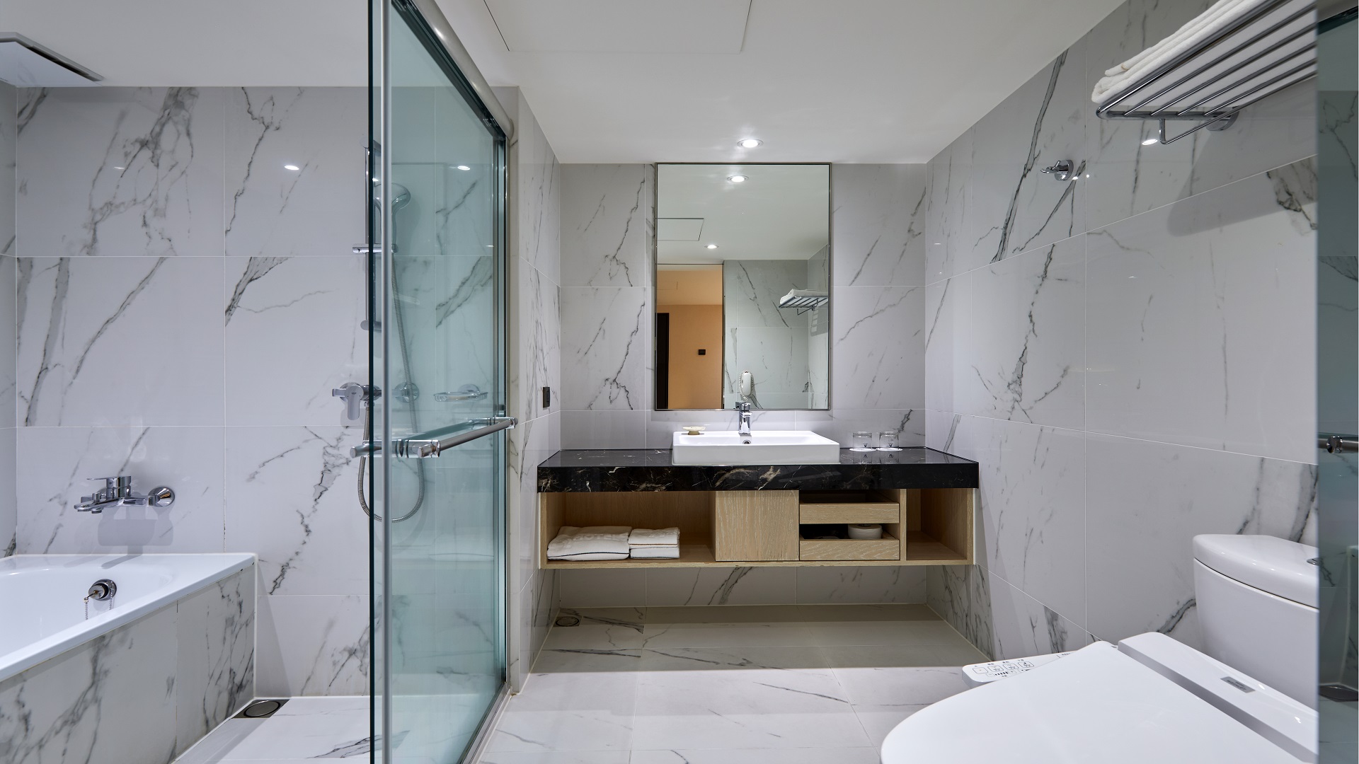 スタンダードルーム4