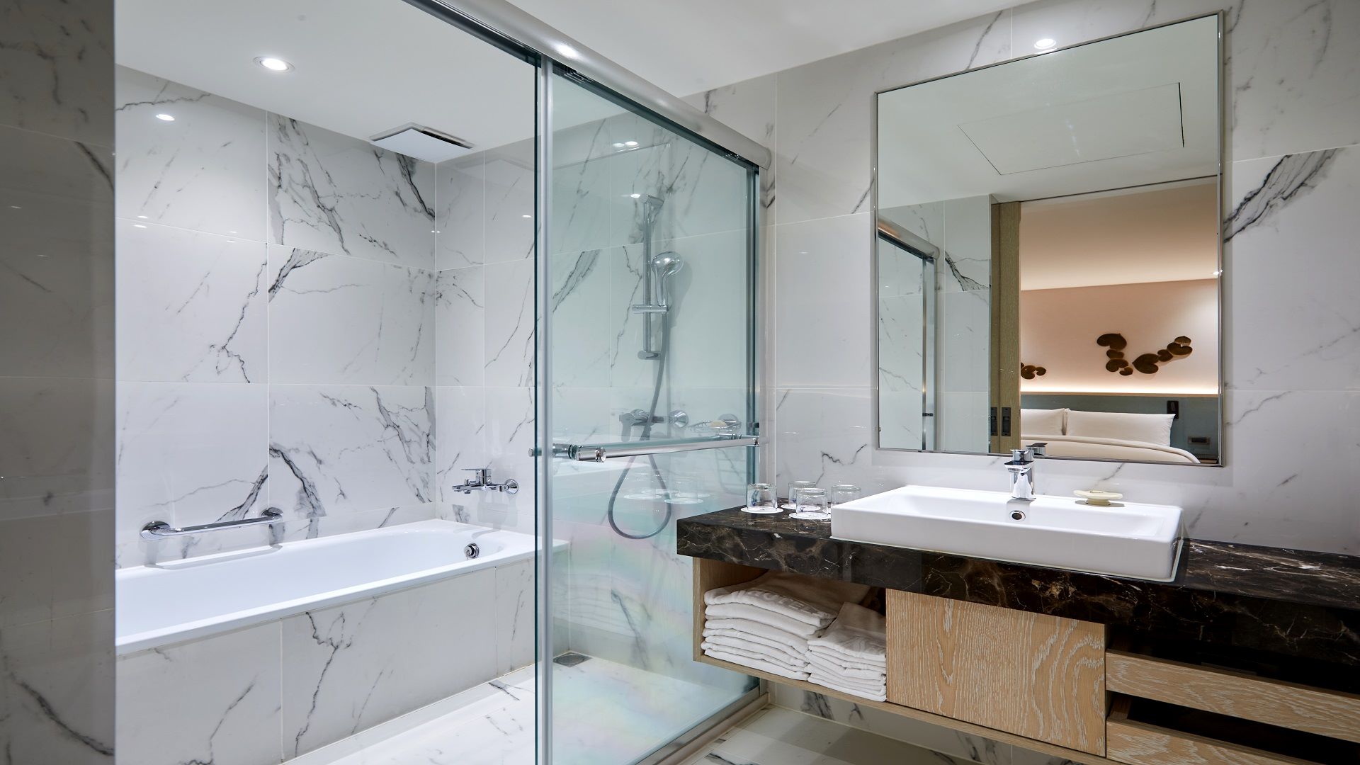 デラックスクアッド4